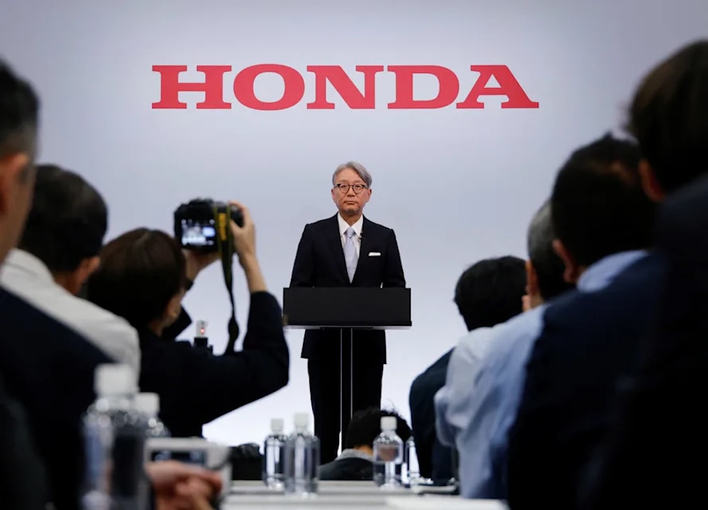 Strategi Honda Lawan Mobil China 2026: Tinggalkan Target Full EV, Fokus ke Hybrid